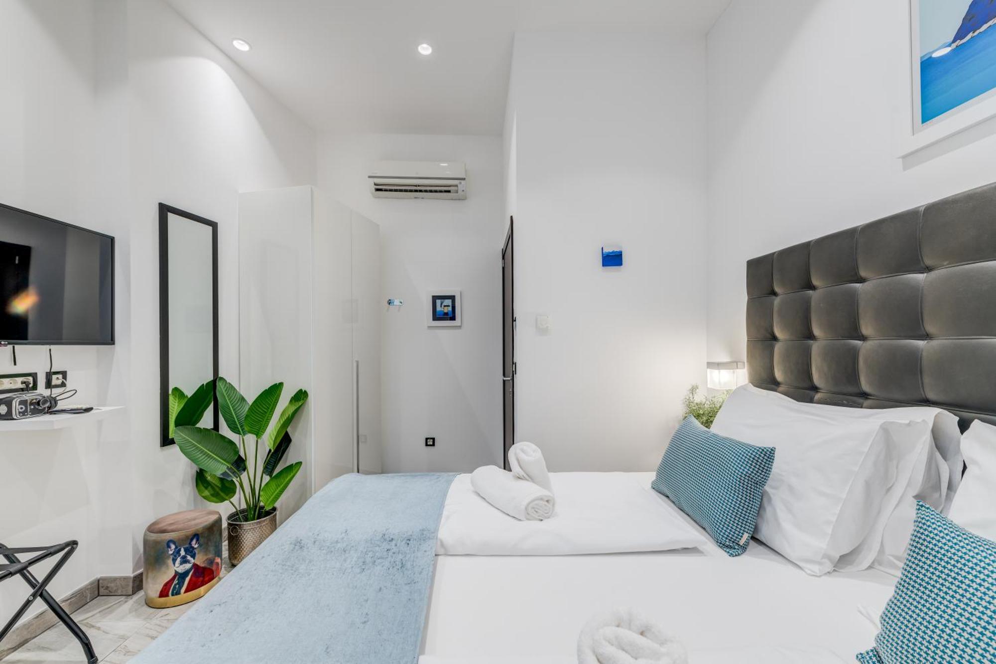 Tango Luxury Rooms Split Exteriör bild