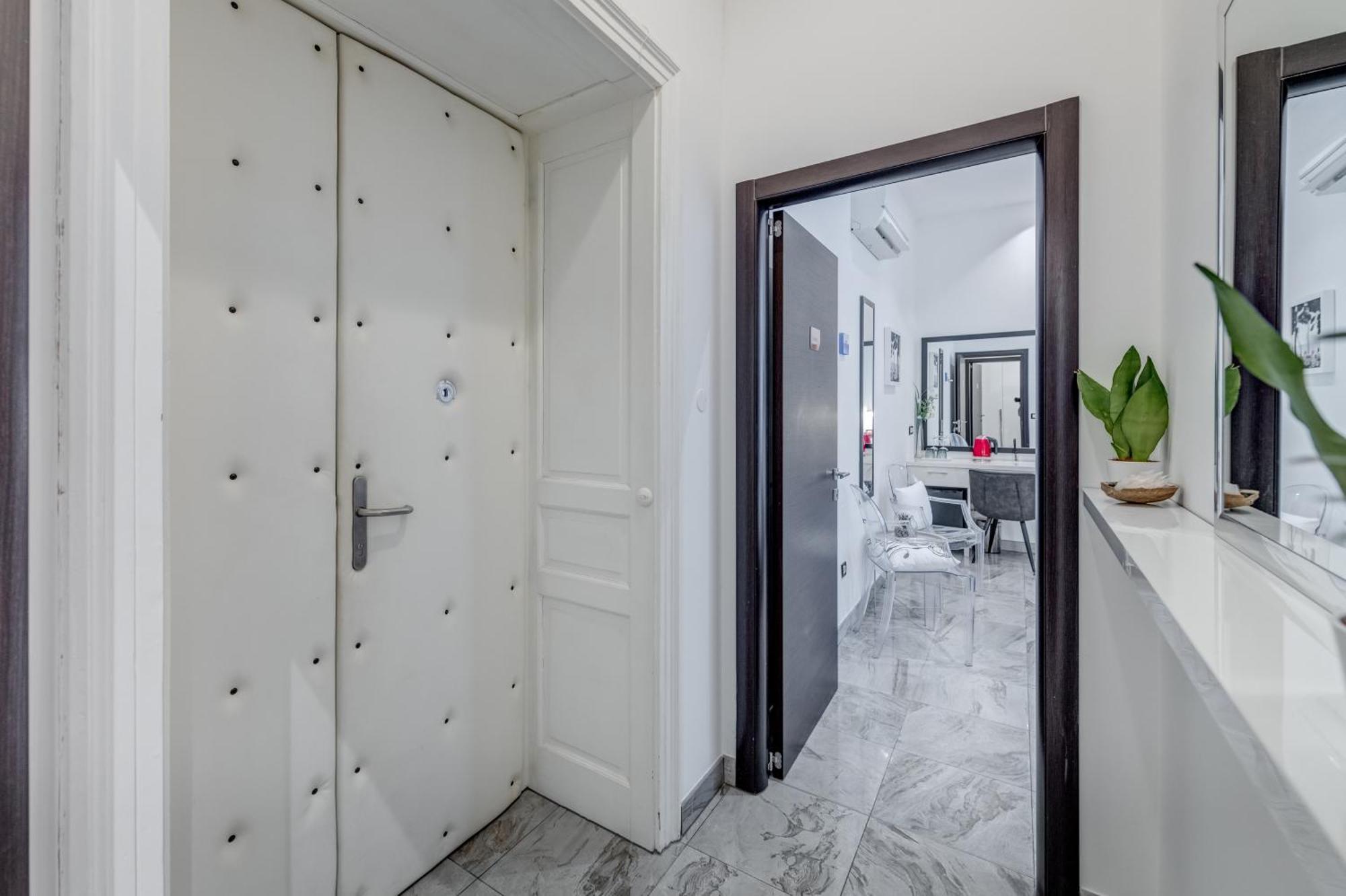 Tango Luxury Rooms Split Exteriör bild
