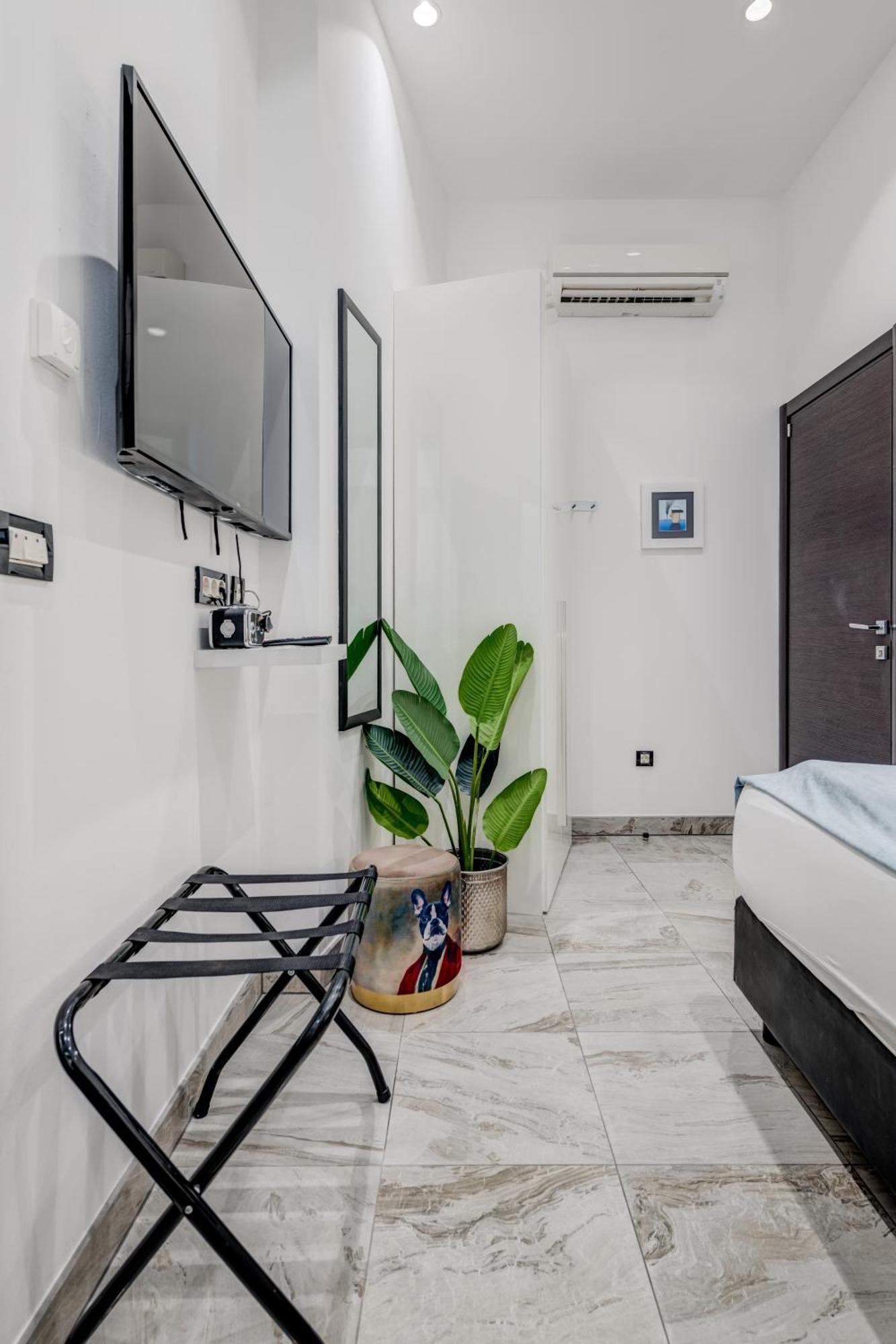 Tango Luxury Rooms Split Exteriör bild